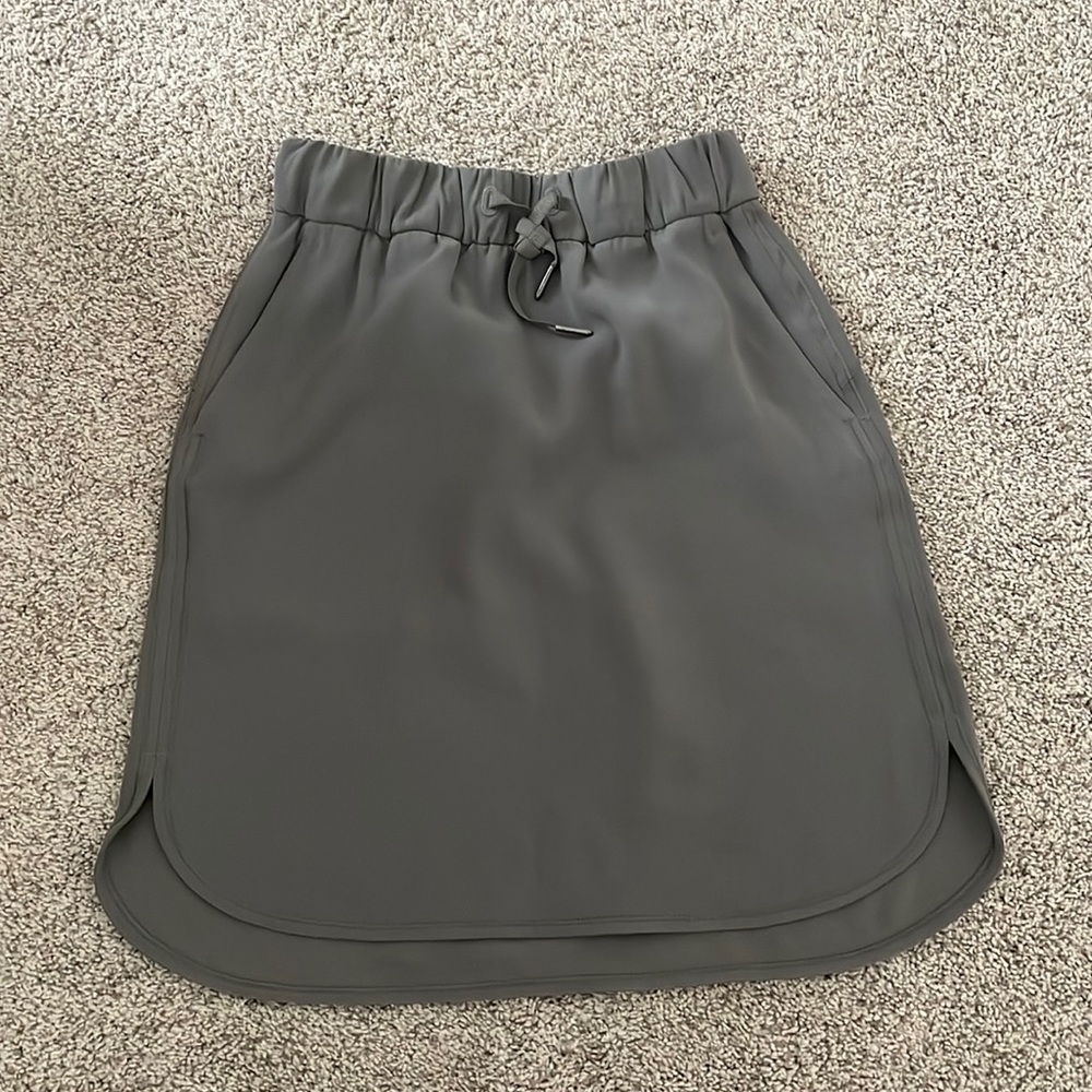 Gently Worn Lululemon skirt